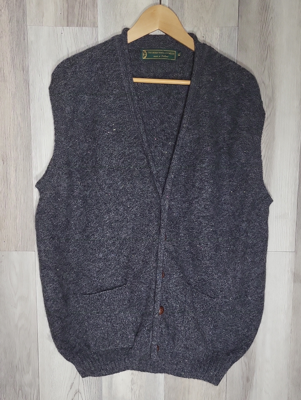 Irish Woolen Mills Mens XL 100% Wool Made in Ireland Flecked Knit Sweater Vest